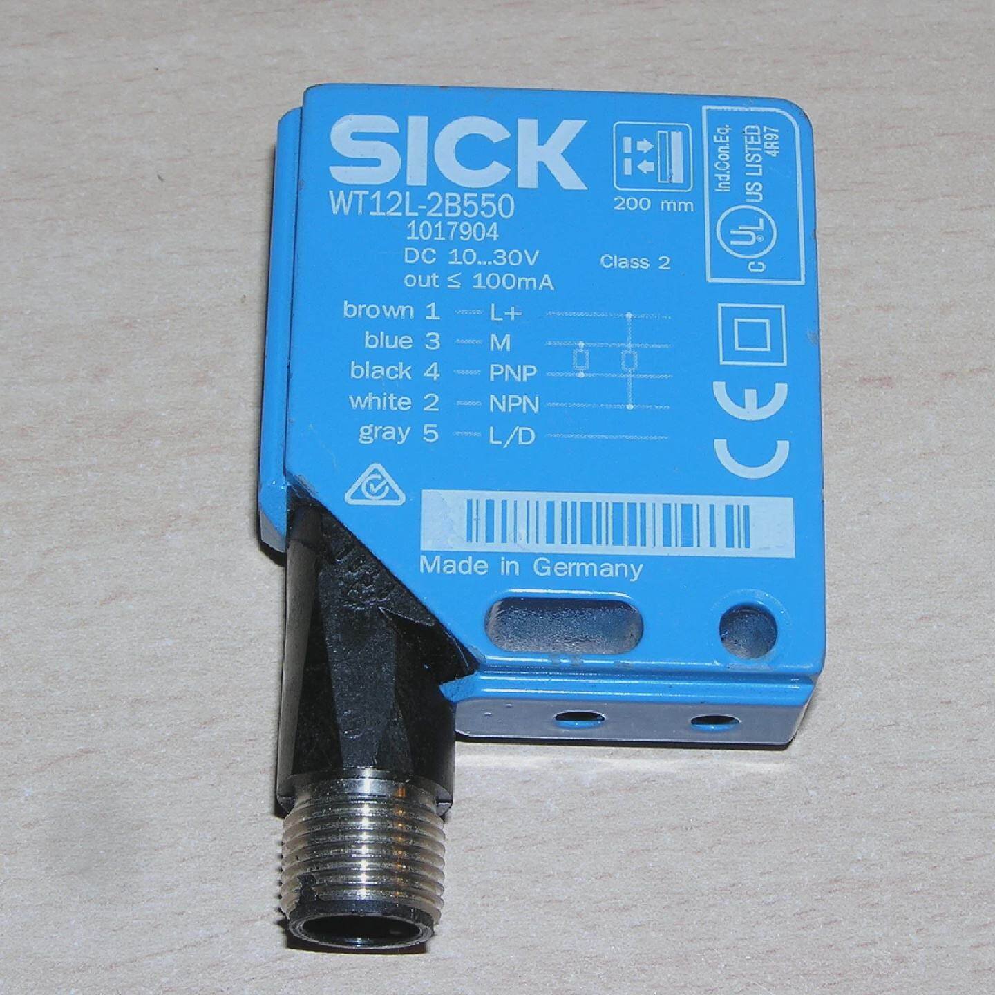 SICK Photoelectric Sensor DL100-22AA2101 High Precision